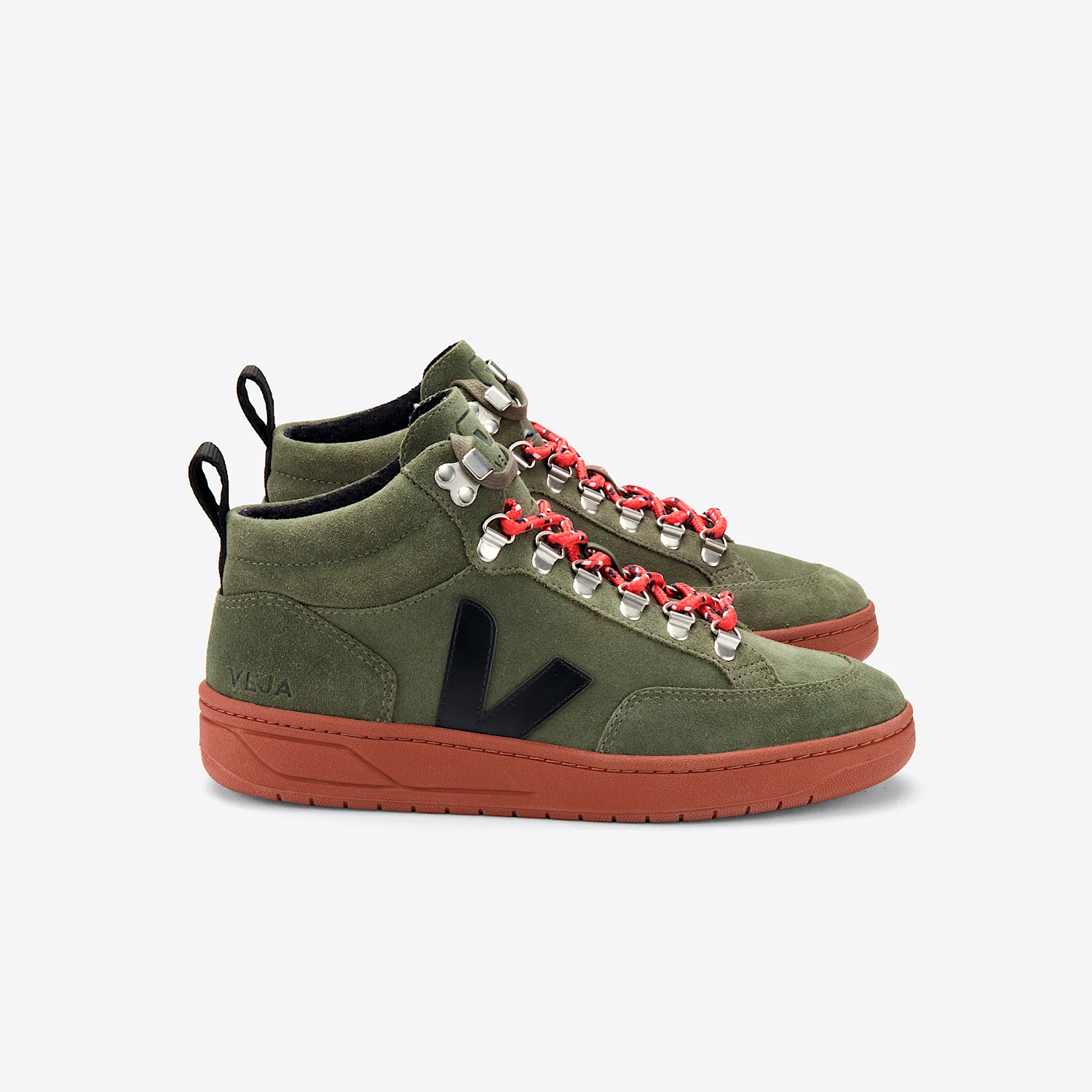 CONDOR 3 ADVANCED VEJA X CESAR VILLALBA AREIA CASHEW OURO